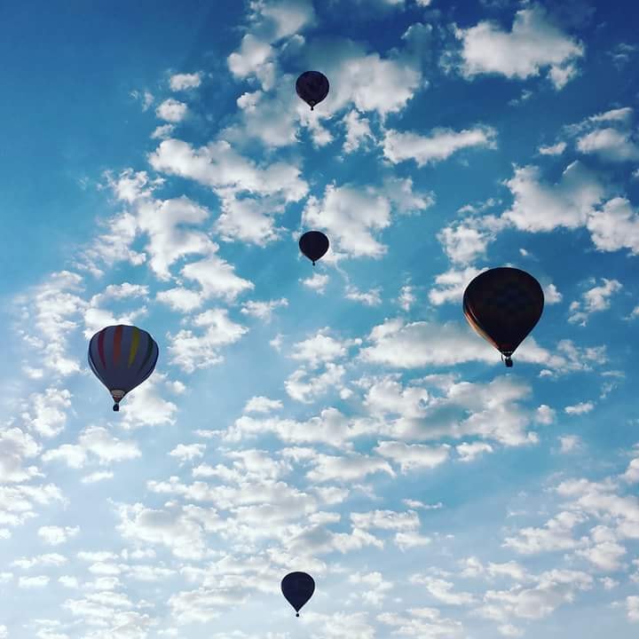 Enjoy coffee and hot air balloons in Billings!